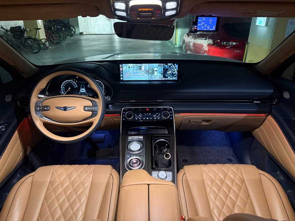 Genesis GV80 - Vista 9
