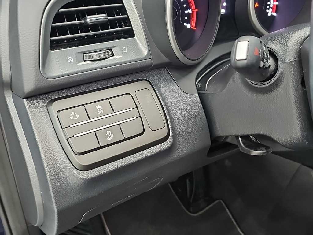 Ssangyong Tivoli 2018 Azul - Importación desde Corea - HF Imports Iquique - Foto 18