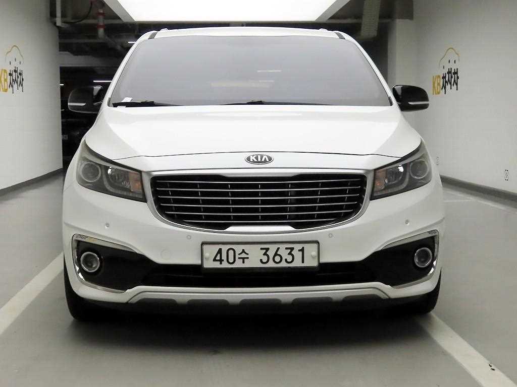 KIA Carnival 2015 Blanco - Importación desde Corea - HF Imports Iquique - Foto 1
