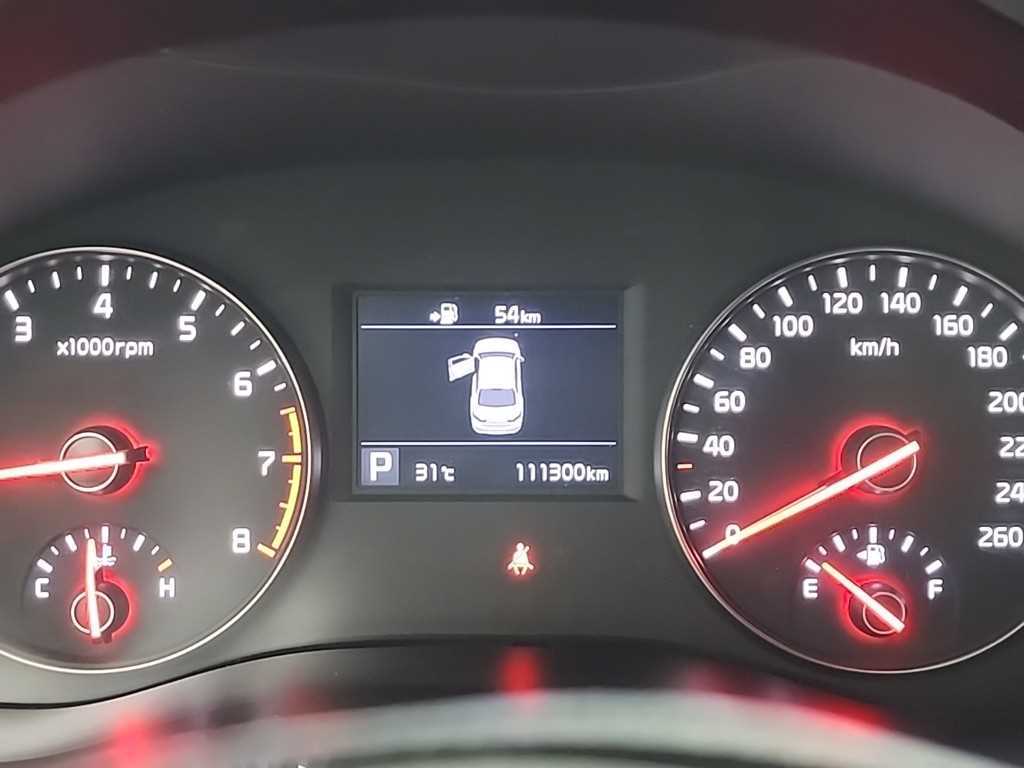 KIA K7 - Vista 8