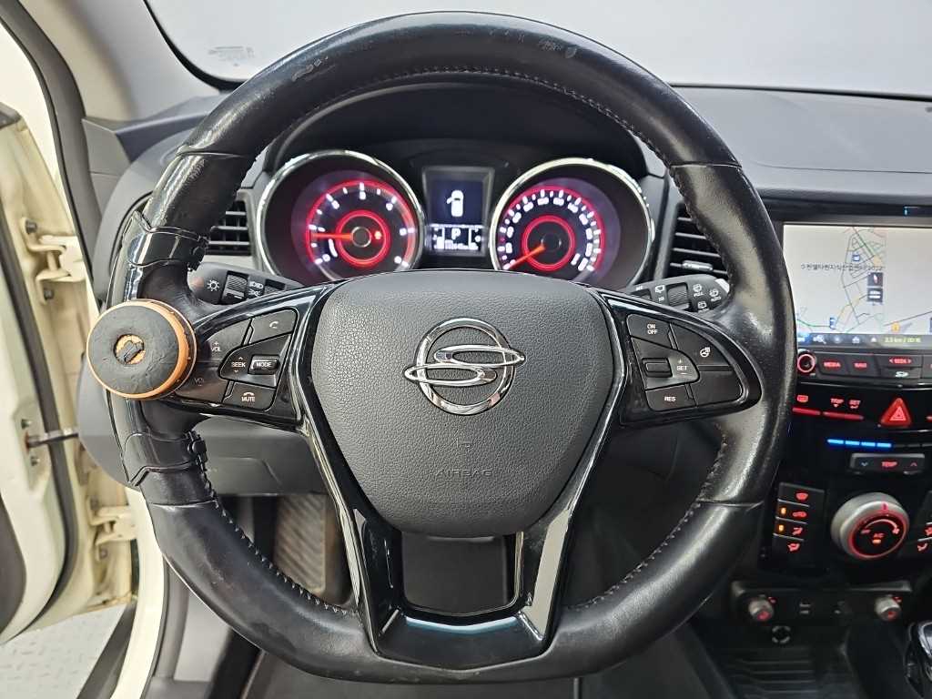 Ssangyong Tivoli - Vista 11