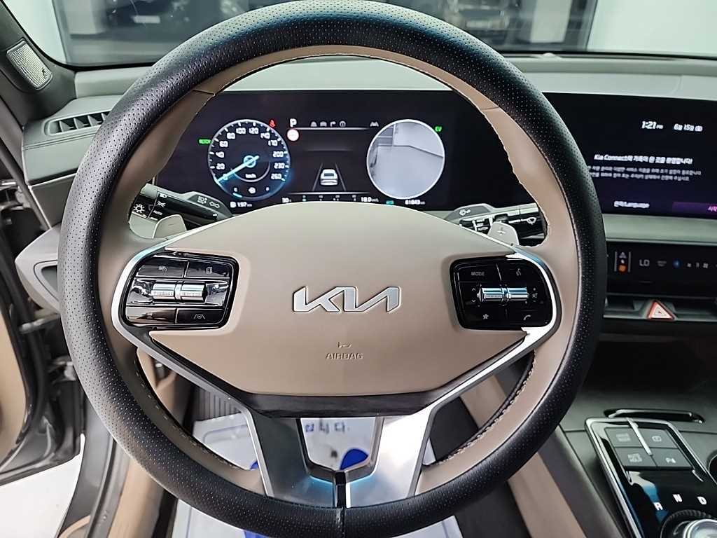 KIA K8 - Vista 12