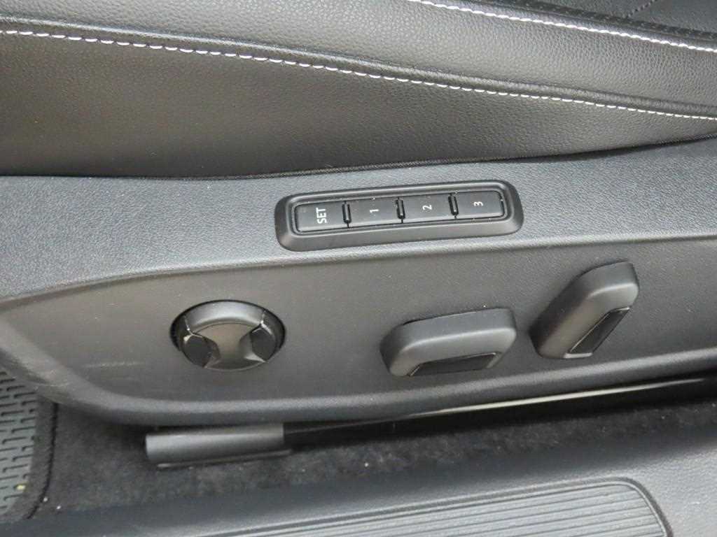 Volkswagen Jetta 2024 Negro - Importación desde Corea - HF Imports Iquique - Foto 14