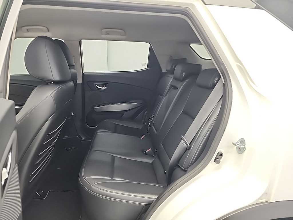 Ssangyong Tivoli 2020 Blanco - Importación desde Corea - HF Imports Iquique - Foto 14