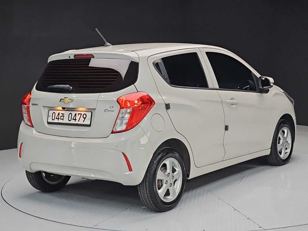 Chevrolet Spark - Vista 6