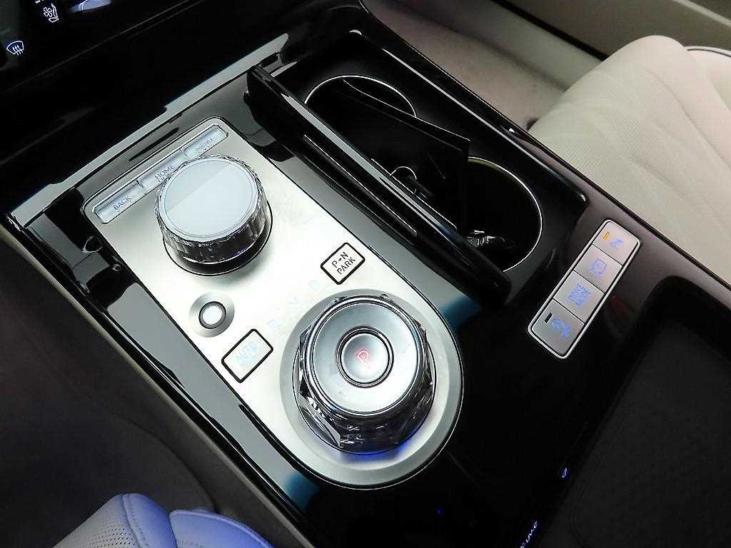 Genesis G80 - Vista 12
