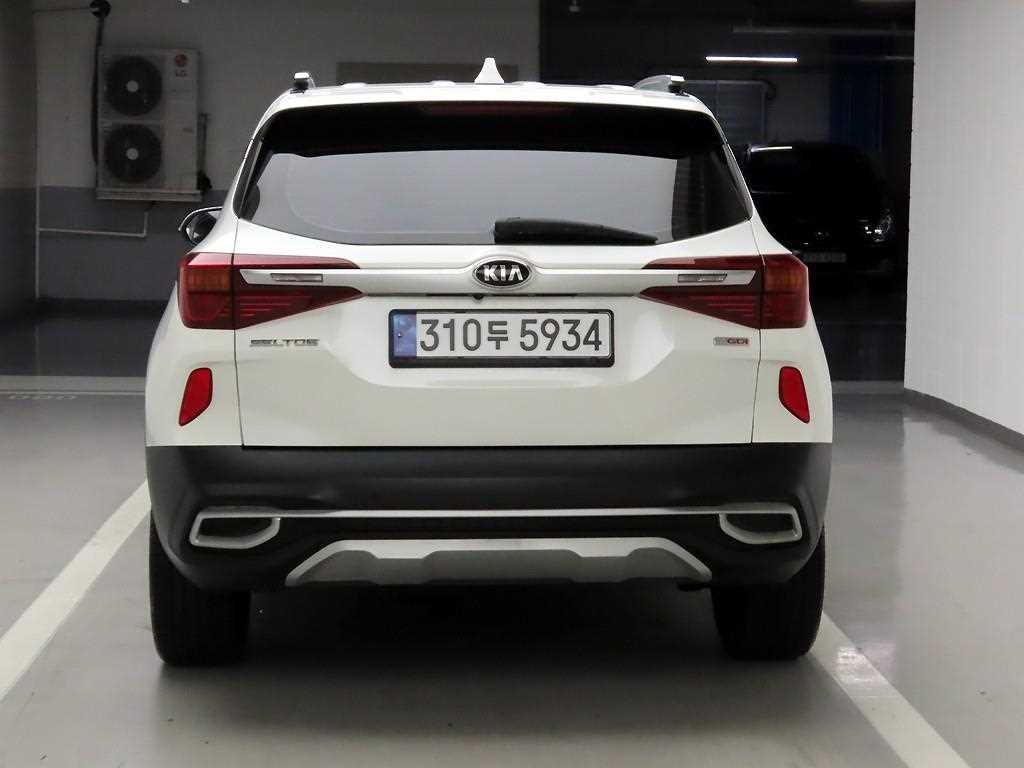 KIA Seltos - Vista 3