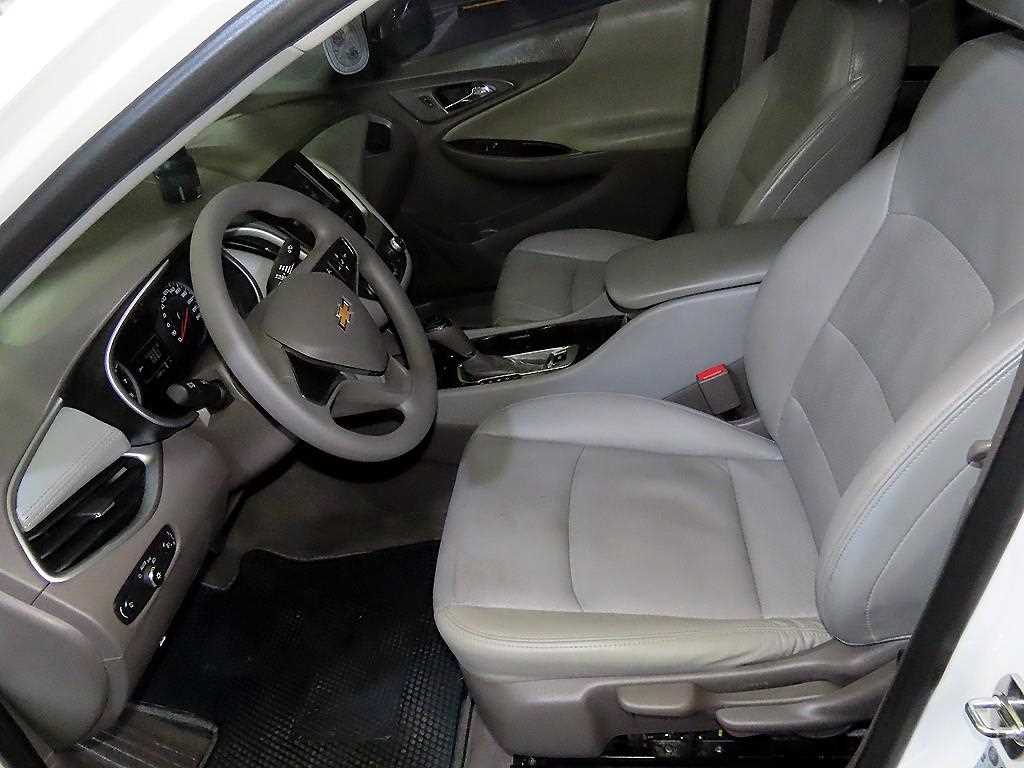 Chevrolet Malibu - Vista 8