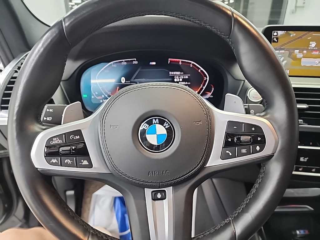 BMW X3 - Vista 11