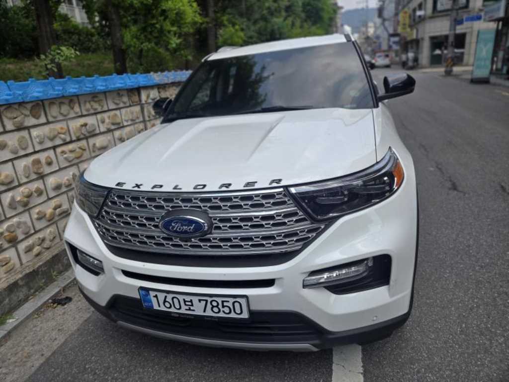 Ford Explorer 2021 Blanco - Importación desde Corea - HF Imports Iquique - Foto 1