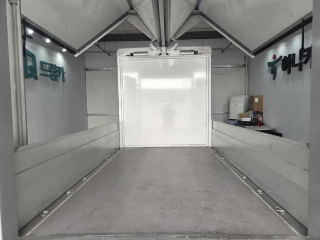 Small Truck tower_built-in tower - Vista 7