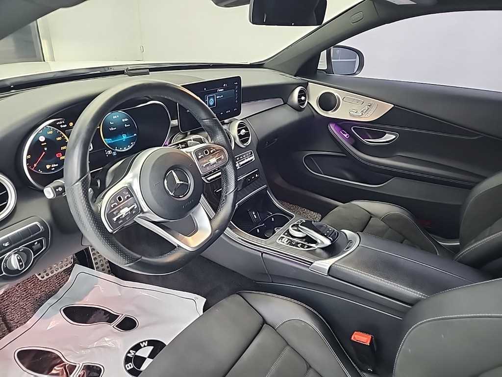 Mercedes Benz C Class - Vista 9