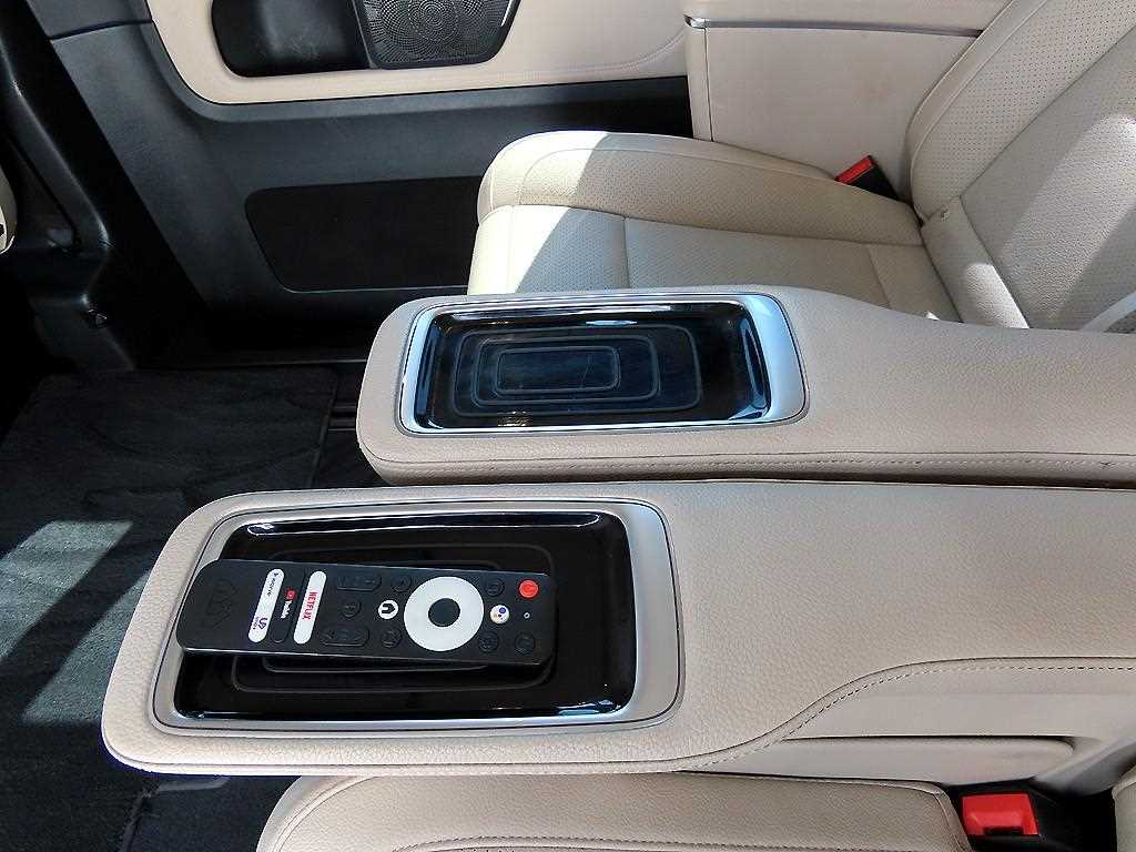 Mercedes Benz V Class 2021 Negro - Importación desde Corea - HF Imports Iquique - Foto 16