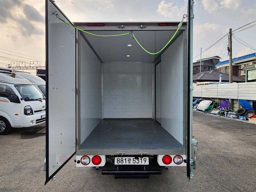 Small Truck Normal Box(High Deck) - Vista 12