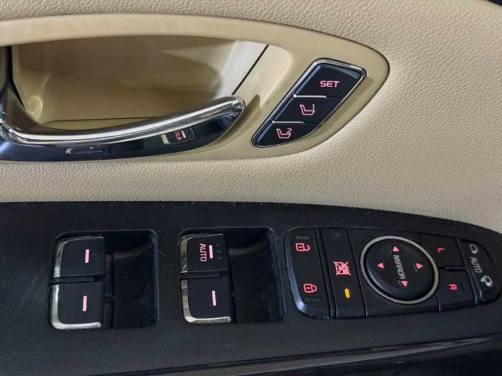 KIA Carnival 2017 - Importación desde Corea - HF Imports Iquique - Foto 18