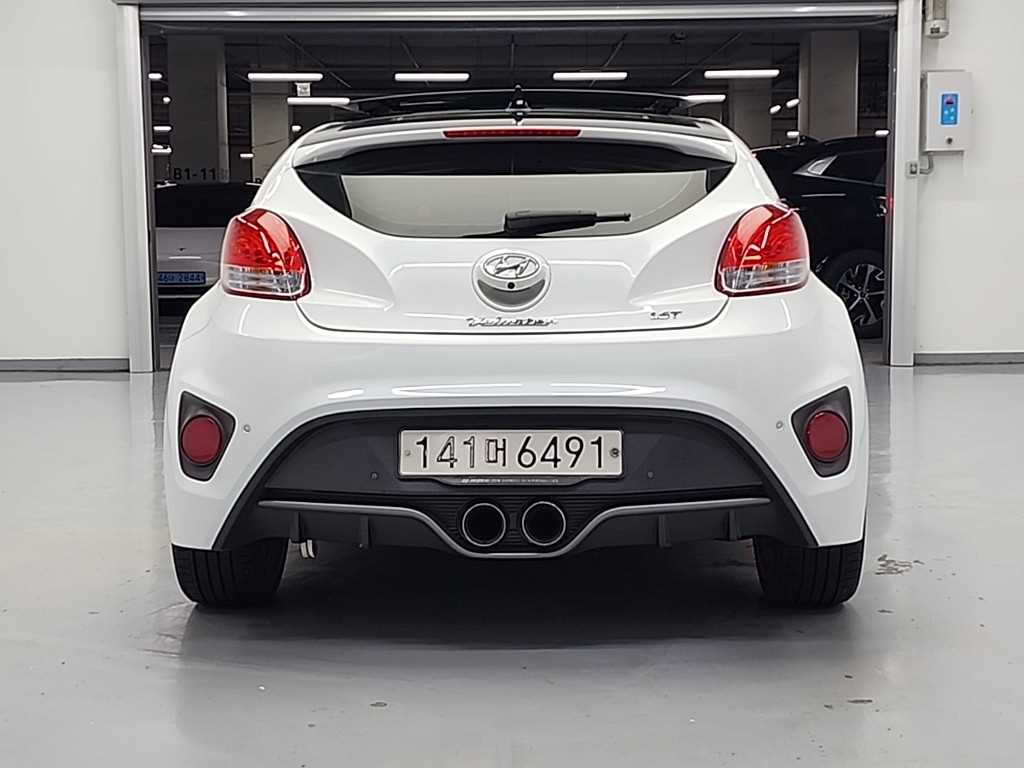 HYUNDAI Veloster - Vista 3