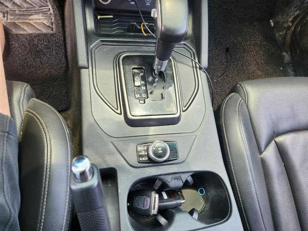 Ssangyong Rexton 2021 Blanco - Importación desde Corea - HF Imports Iquique - Foto 14