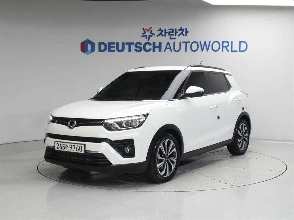 Ssangyong Tivoli 2020 Blanco - Importación desde Corea - HF Imports Iquique - Foto 1