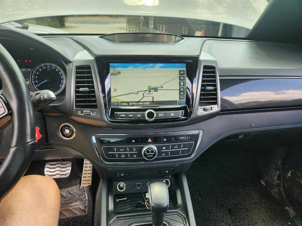 Ssangyong Rexton 2021 Blanco - Importación desde Corea - HF Imports Iquique - Foto 16