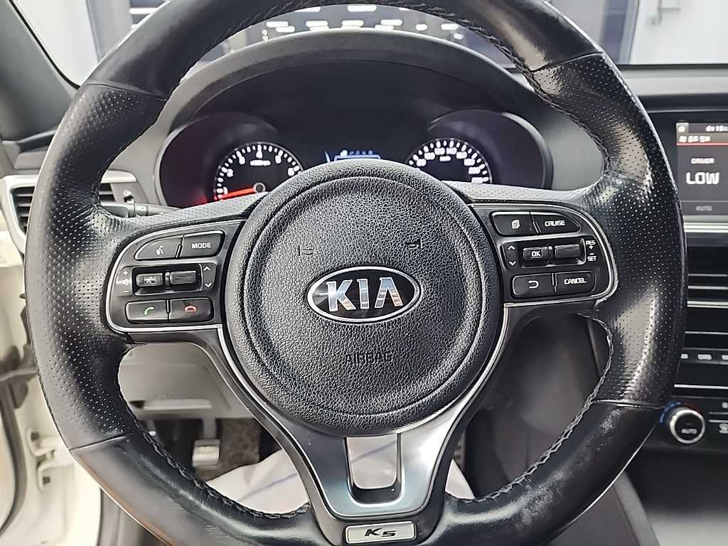KIA K5 - Vista 11