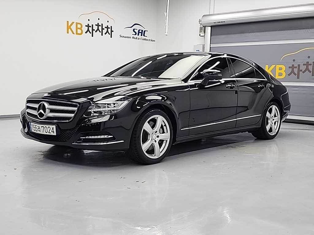 Mercedes Benz CLS Class 2012 Negro - Importación desde Corea - HF Imports Iquique - Foto 1