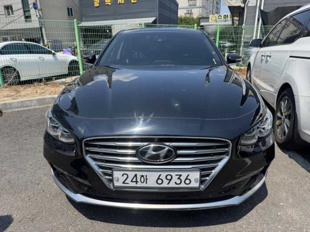 HYUNDAI Grandeur 2019 Negro - Importación desde Corea - HF Imports Iquique - Foto 1