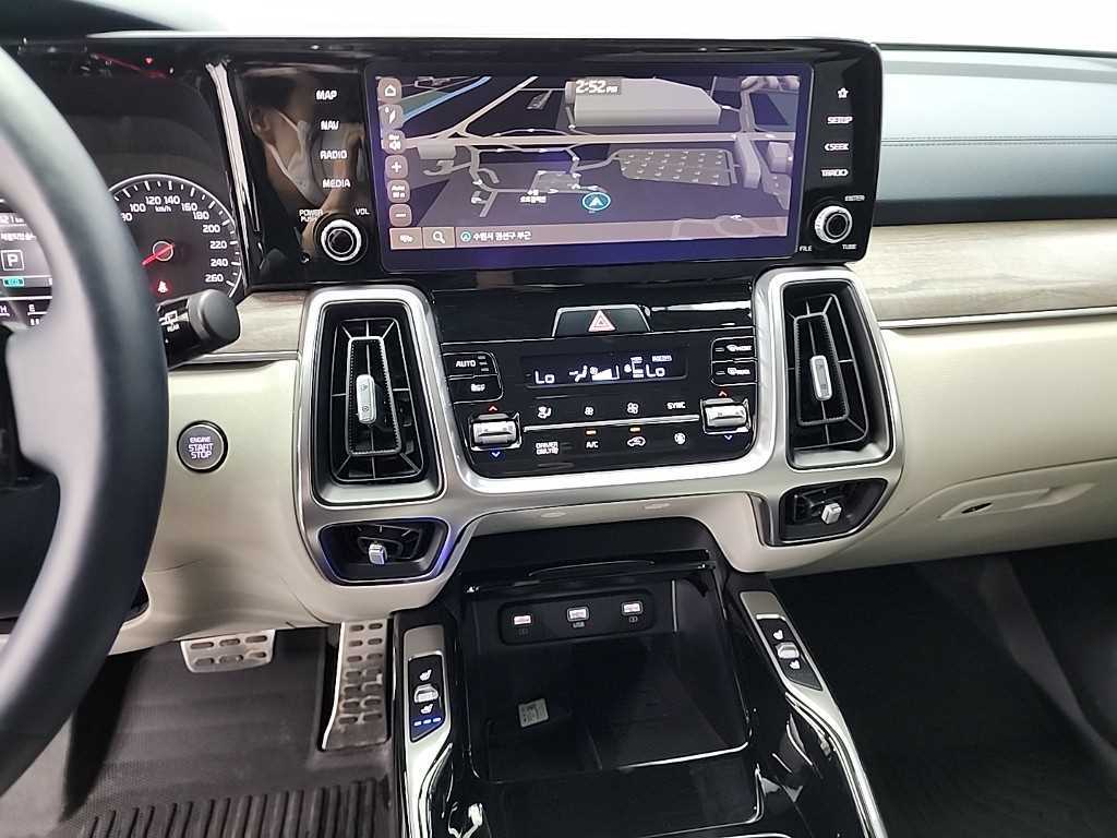 KIA Sorento - Vista 10