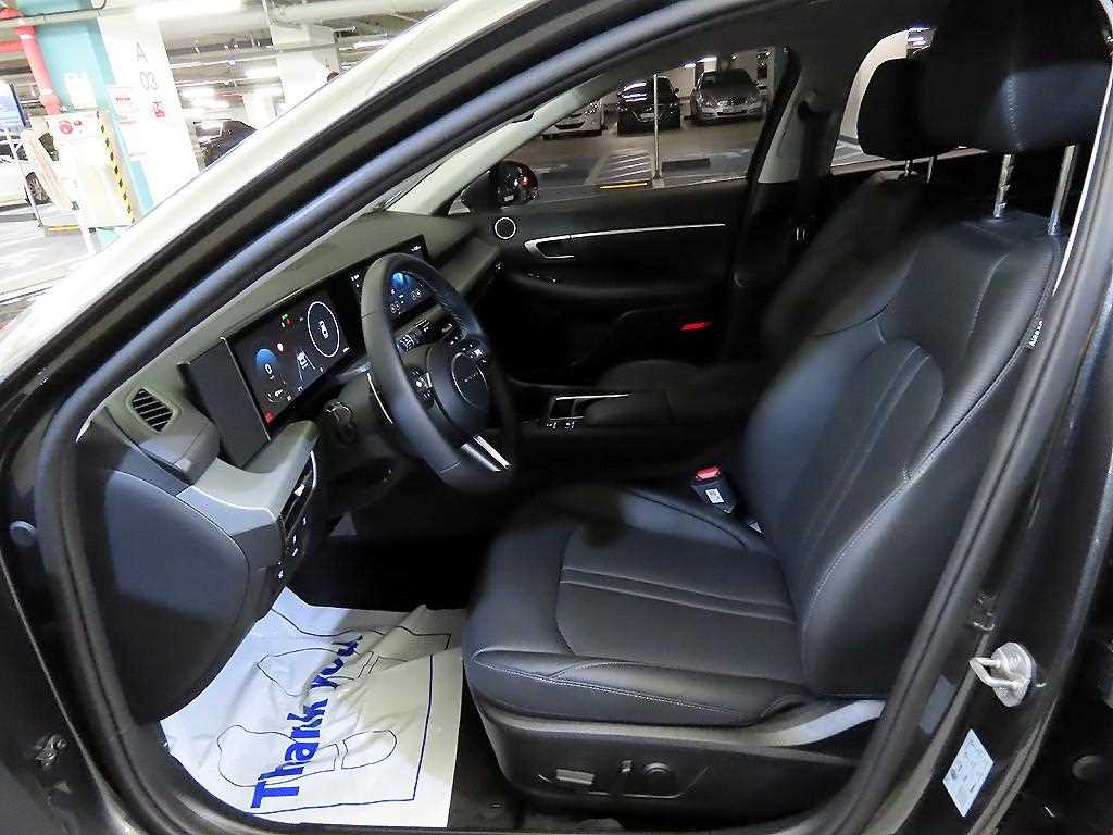 HYUNDAI Sonata - Vista 8