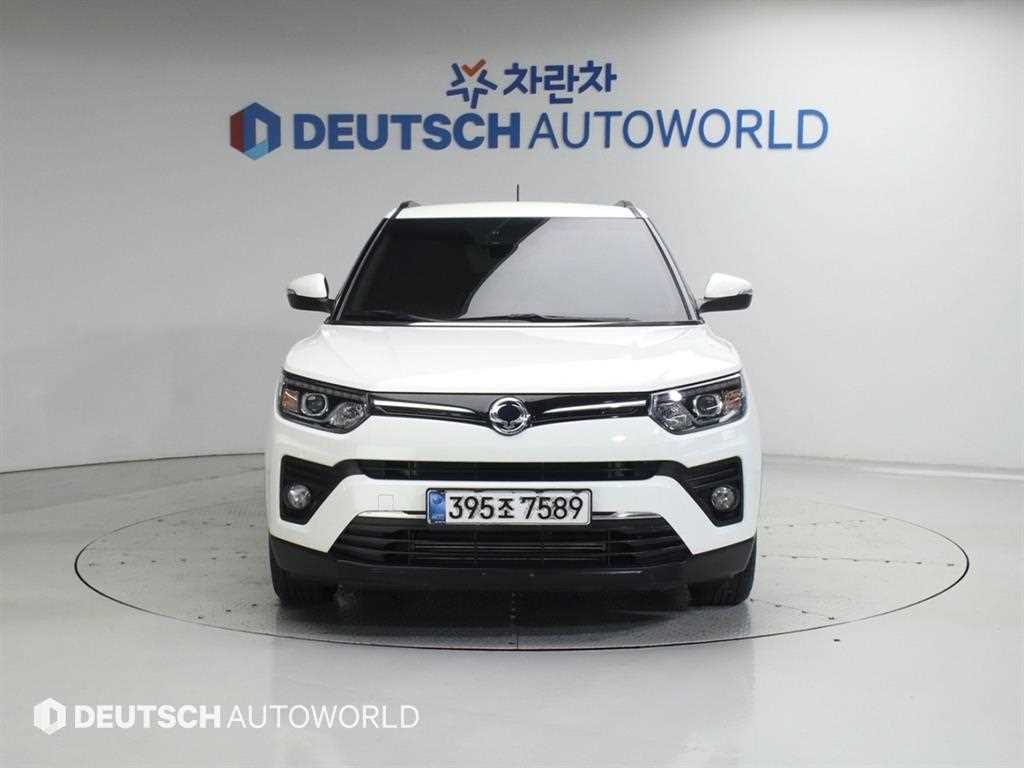 Ssangyong Tivoli - Vista 3