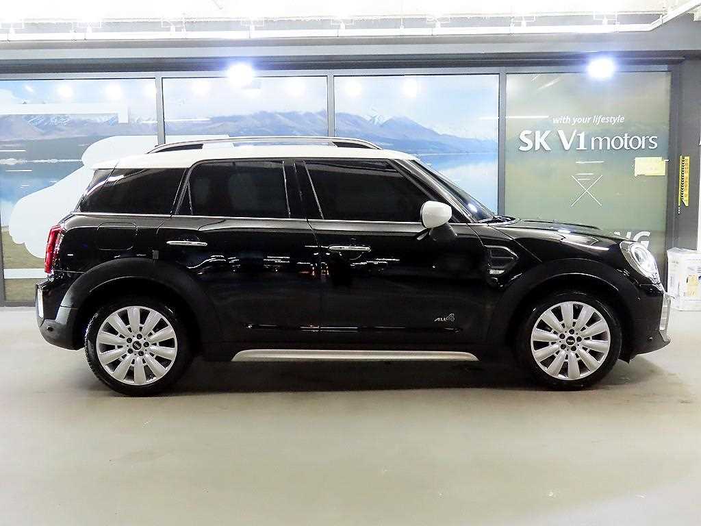 Mini Countryman - Vista 3
