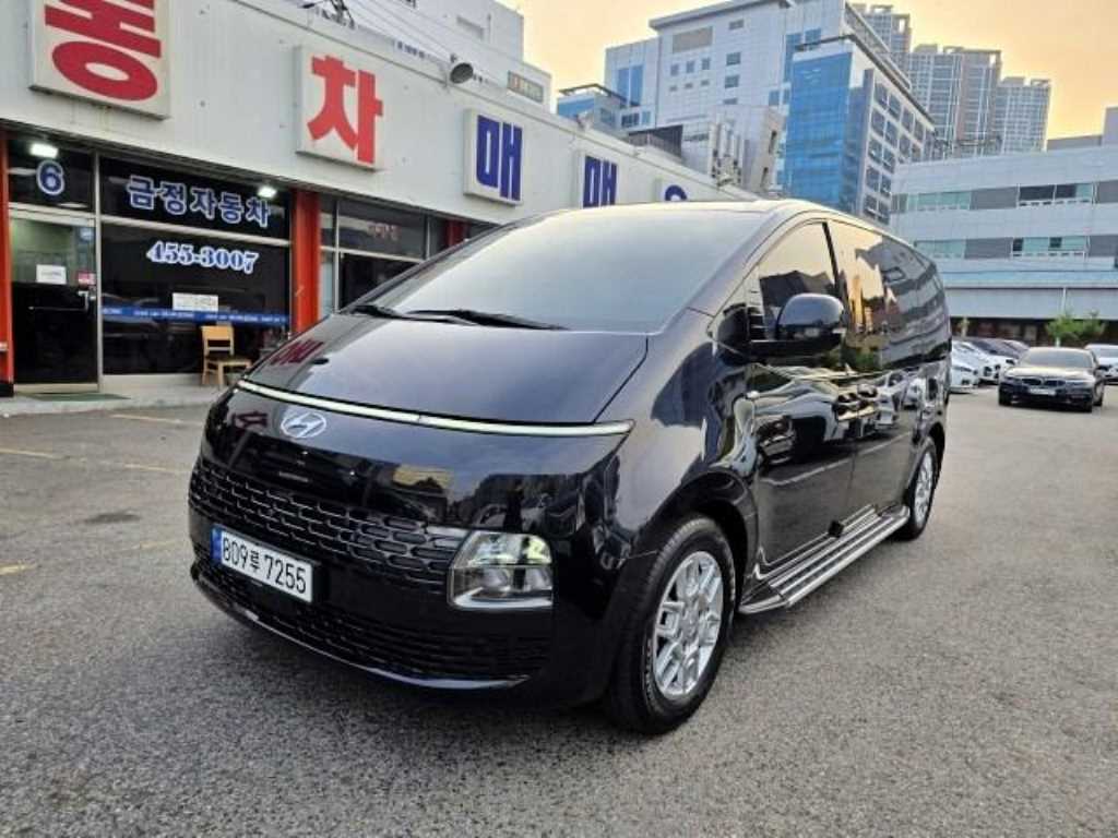 HYUNDAI Staria 2022 Blanco - Importación desde Corea - HF Imports Iquique - Foto 1
