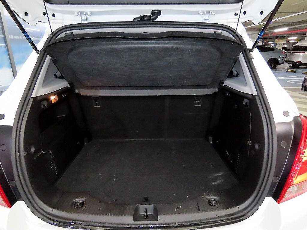 Chevrolet Trax 2019 Blanco - Importación desde Corea - HF Imports Iquique - Foto 18
