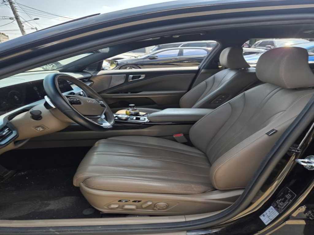 KIA K8 - Vista 6