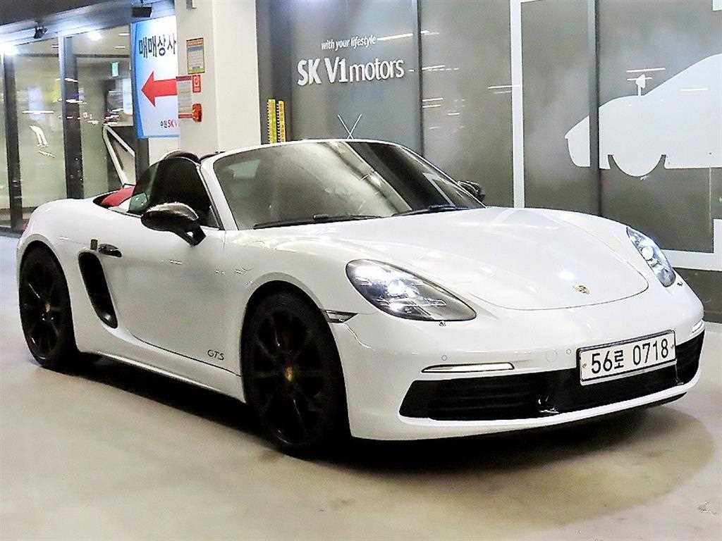 Porsche 718 - Vista 8