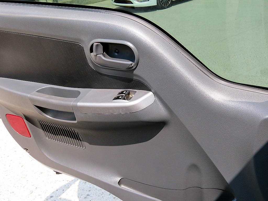 Small Truck Normal Box(High Deck) 2024 Blanco - Importación desde Corea - HF Imports Iquique - Foto 14
