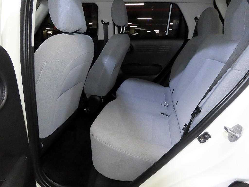 HYUNDAI Casper - Vista 9