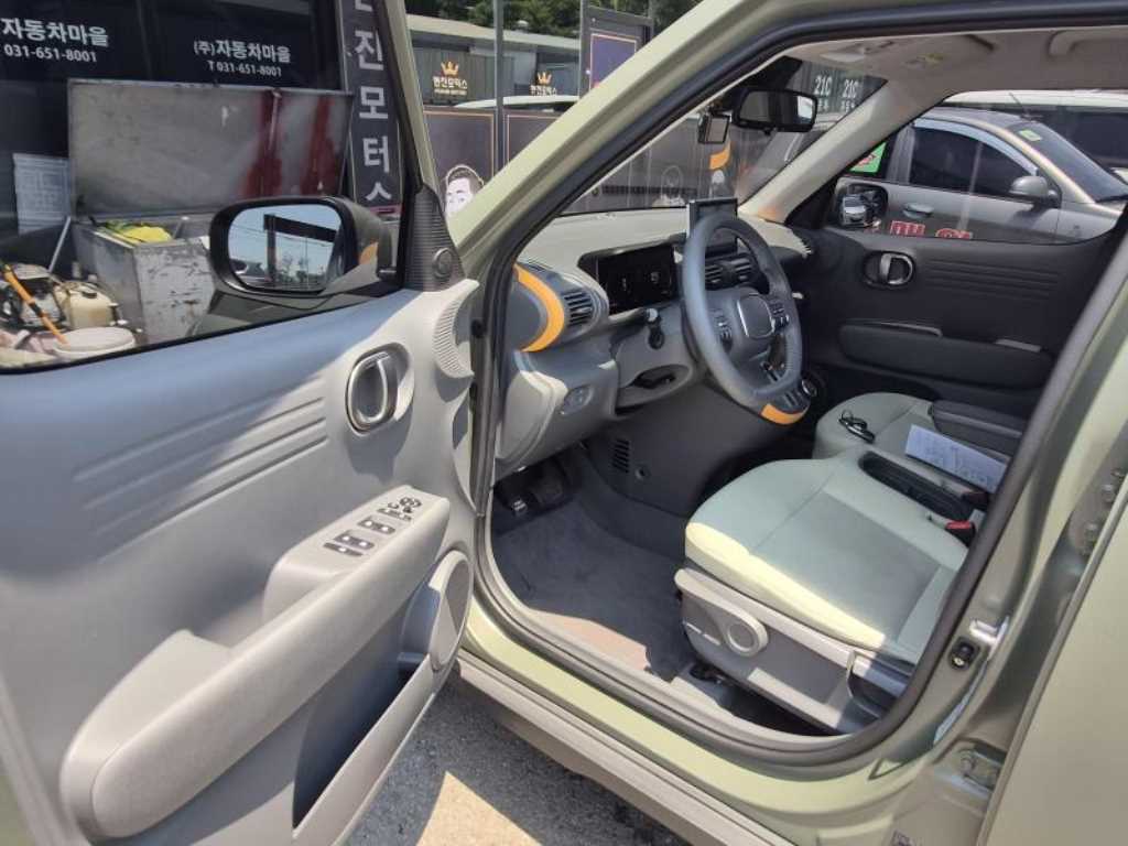 HYUNDAI Casper - Vista 9