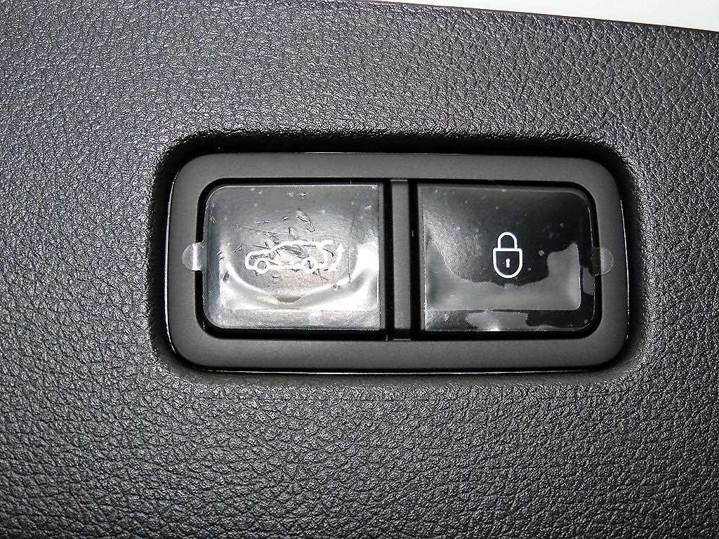 Genesis GV70 2023 Blanco - Importación desde Corea - HF Imports Iquique - Foto 17