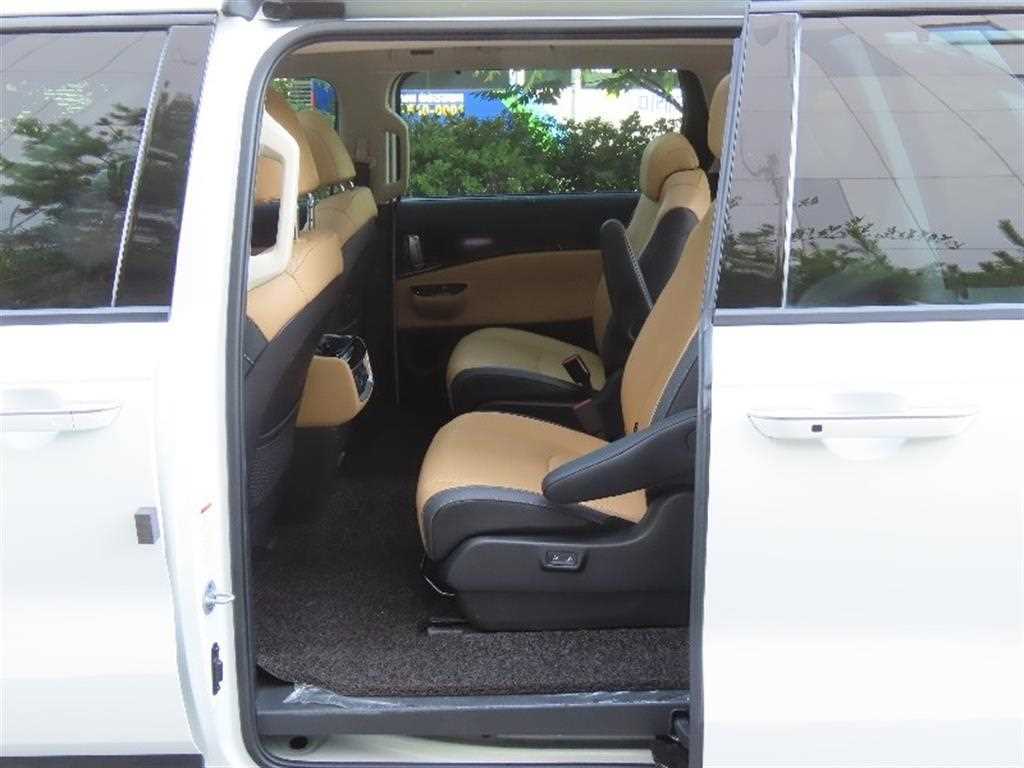 KIA Carnival 2022 Blanco - Importación desde Corea - HF Imports Iquique - Foto 16