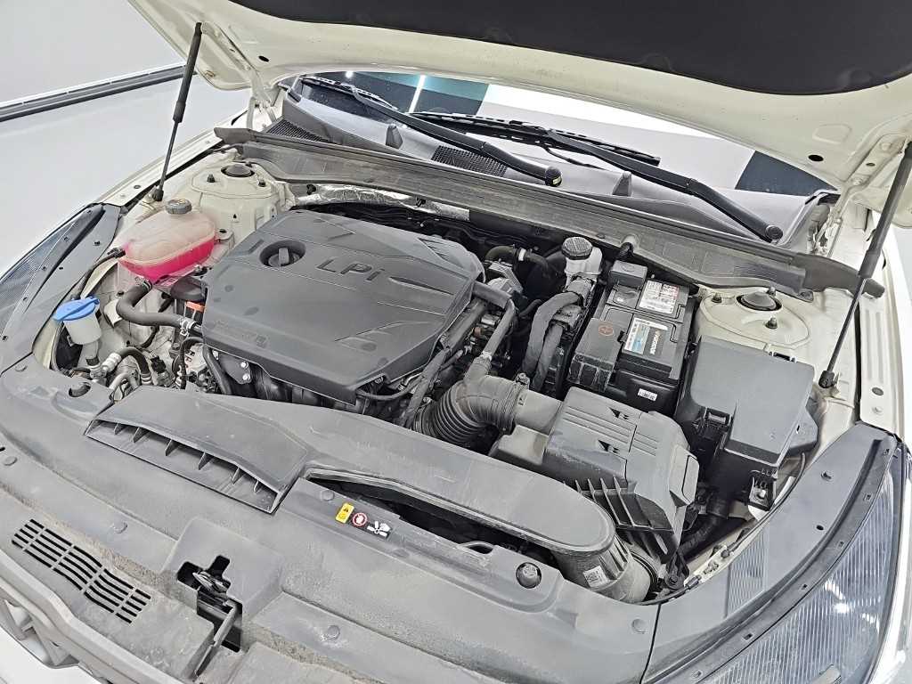 KIA K5 - Vista 7