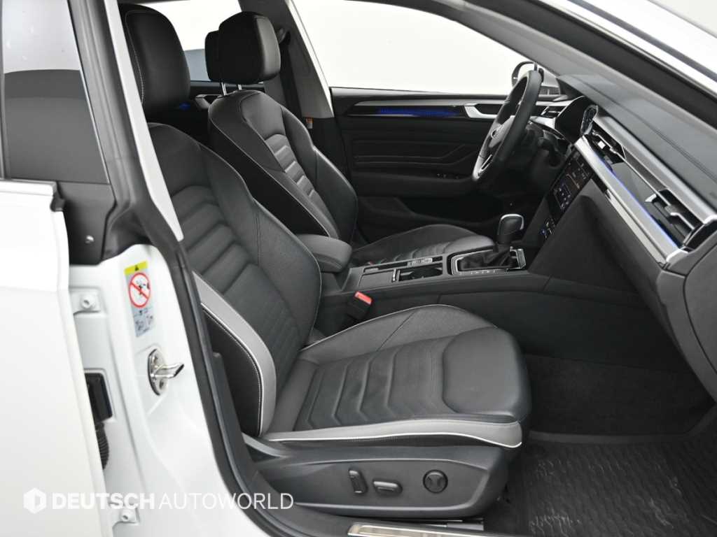 Volkswagen Arteon - Vista 12