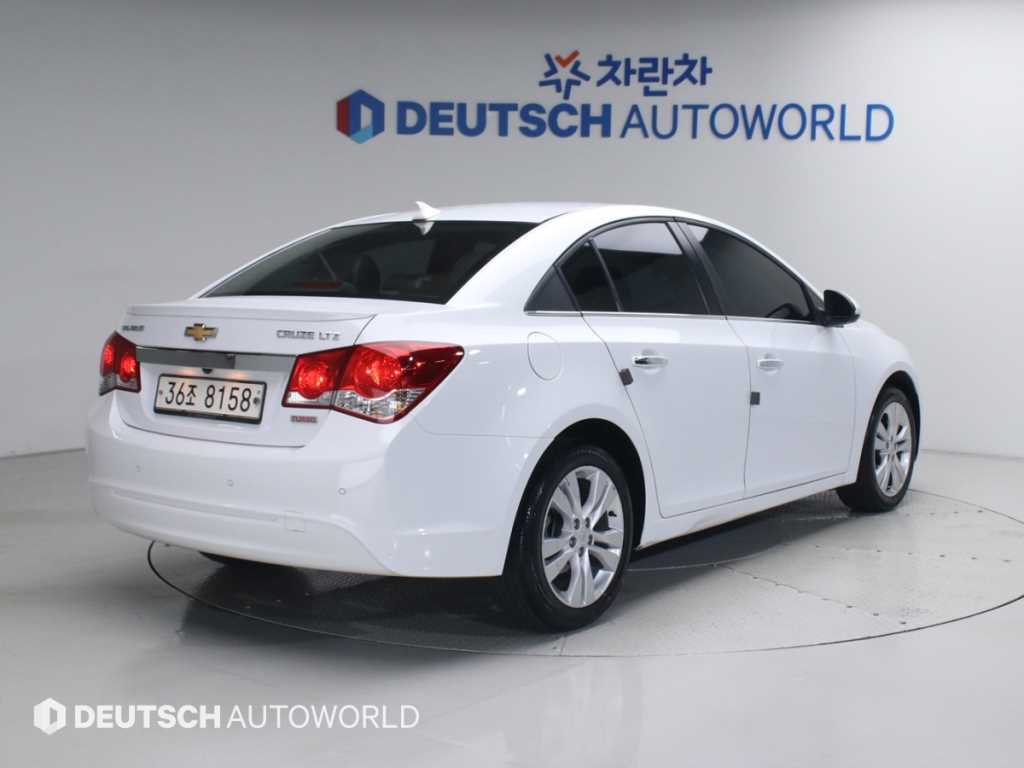 Chevrolet Cruise - Vista 2