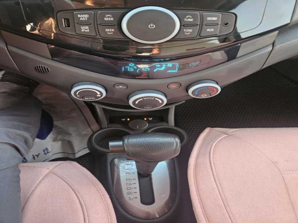Chevrolet Spark - Vista 11