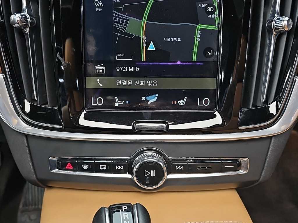 Volvo S90 - Vista 12
