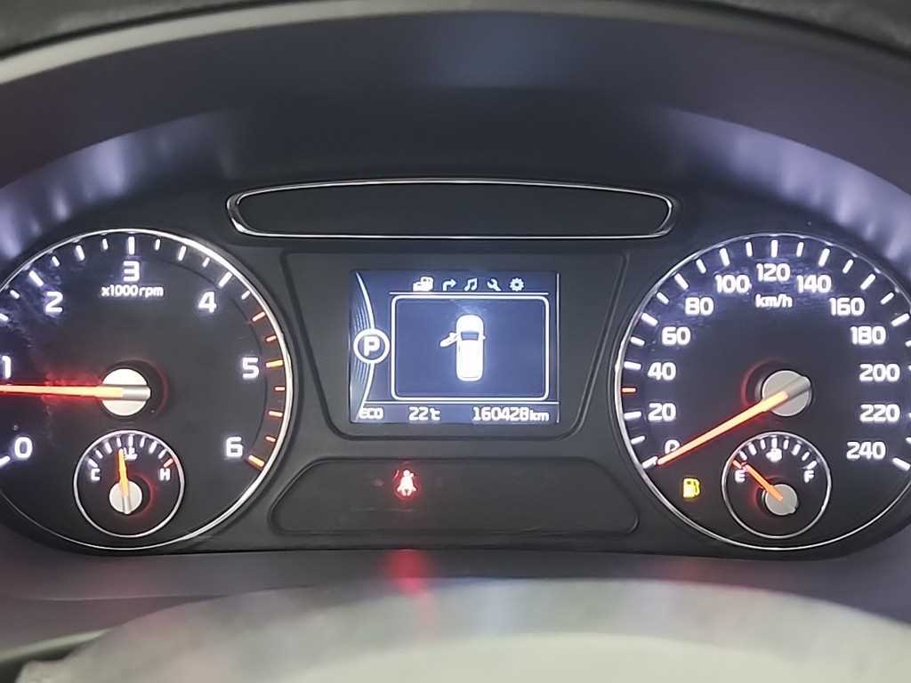KIA Sorento - Vista 9
