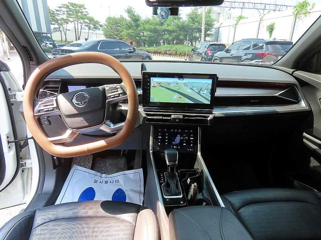 Ssangyong Torres - Vista 9