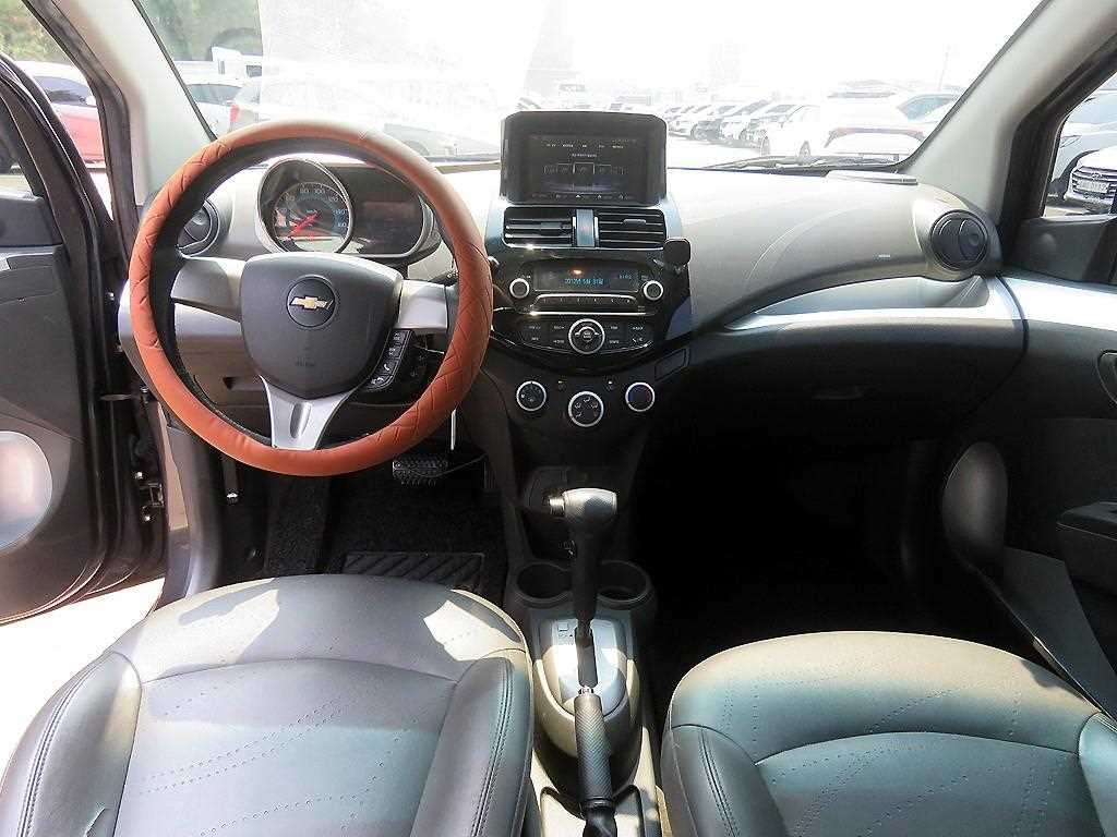 Chevrolet Spark - Vista 10