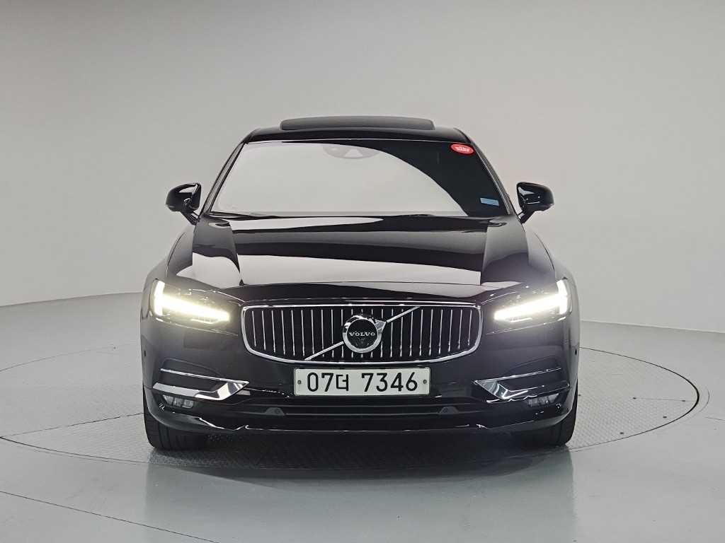 Volvo S90 - Vista 2