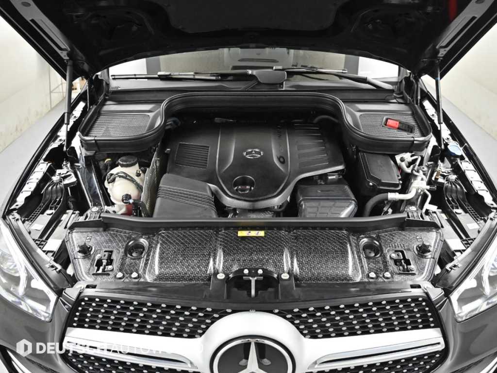 Mercedes Benz GLE Class - Vista 8