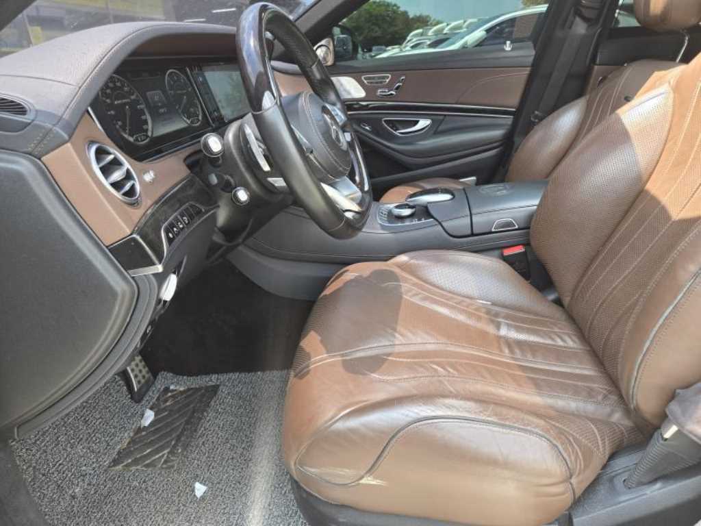 Mercedes Benz S Class - Vista 11
